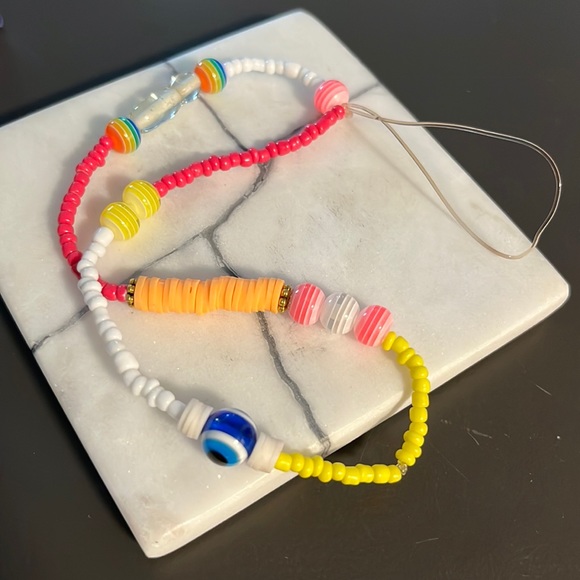 Beaded phone string with evil eye - Picture 2 of 2